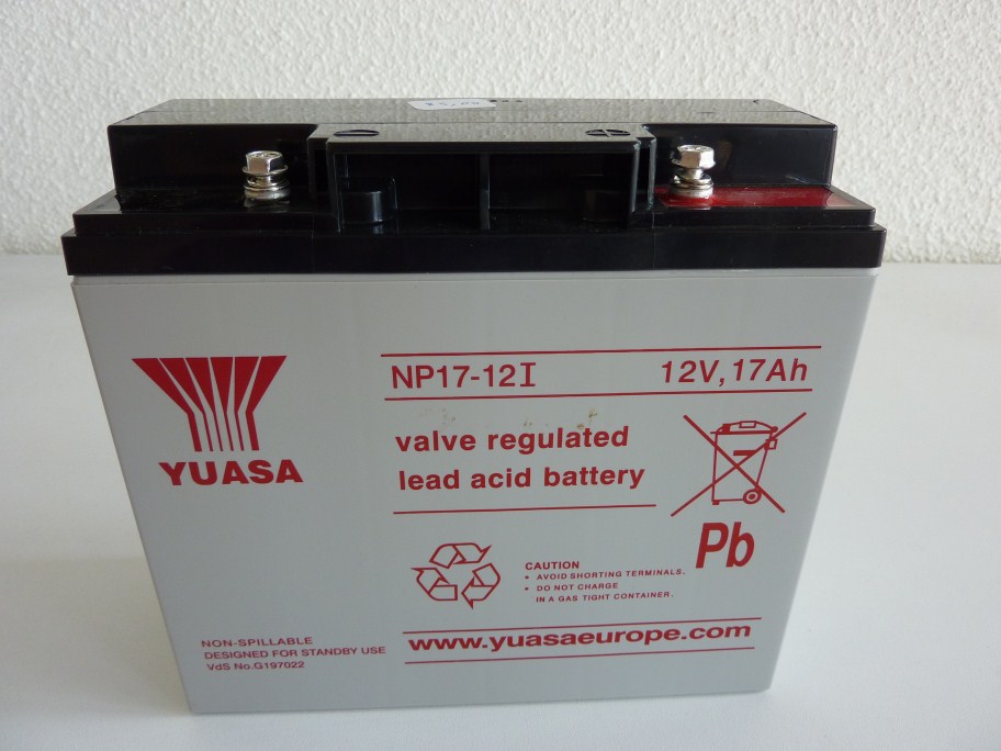 Batterie 12 Volts, 17 Ah, 6 Kg(possibilité autre ampérage et dimension)