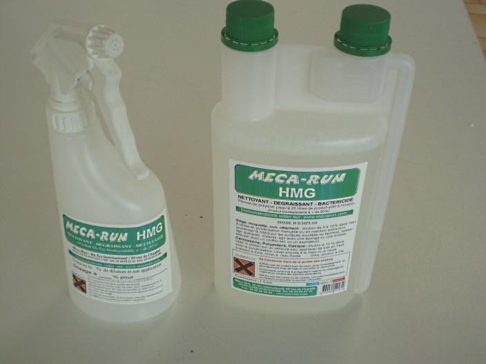 Produit de nettoyage polyvalent exceptionnel (mecarun, le litre)